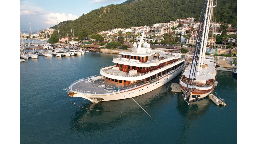 royal admiral for sale (010)