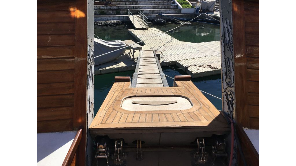 royal admiral for sale (030)