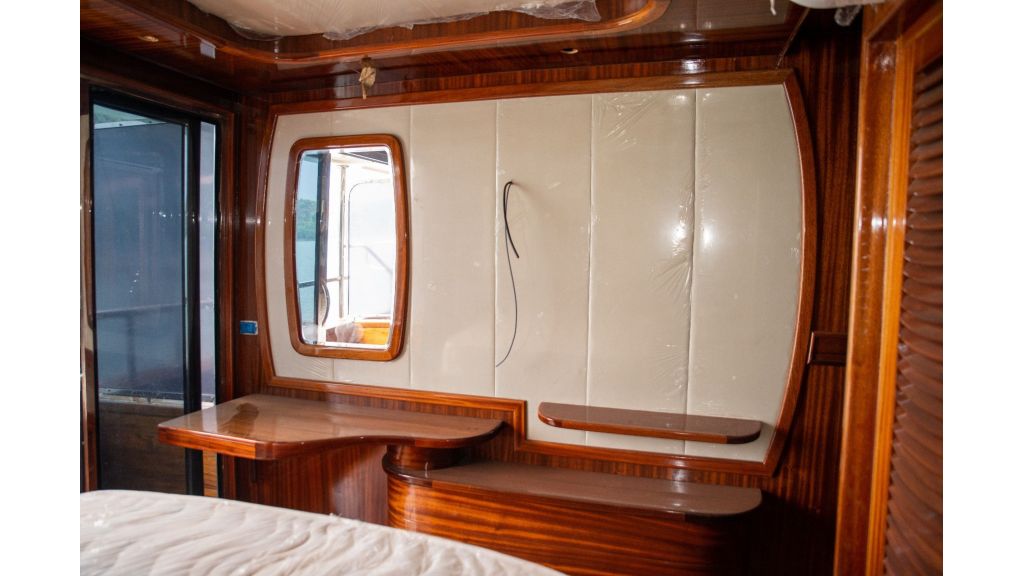 royal admiral for sale (032)
