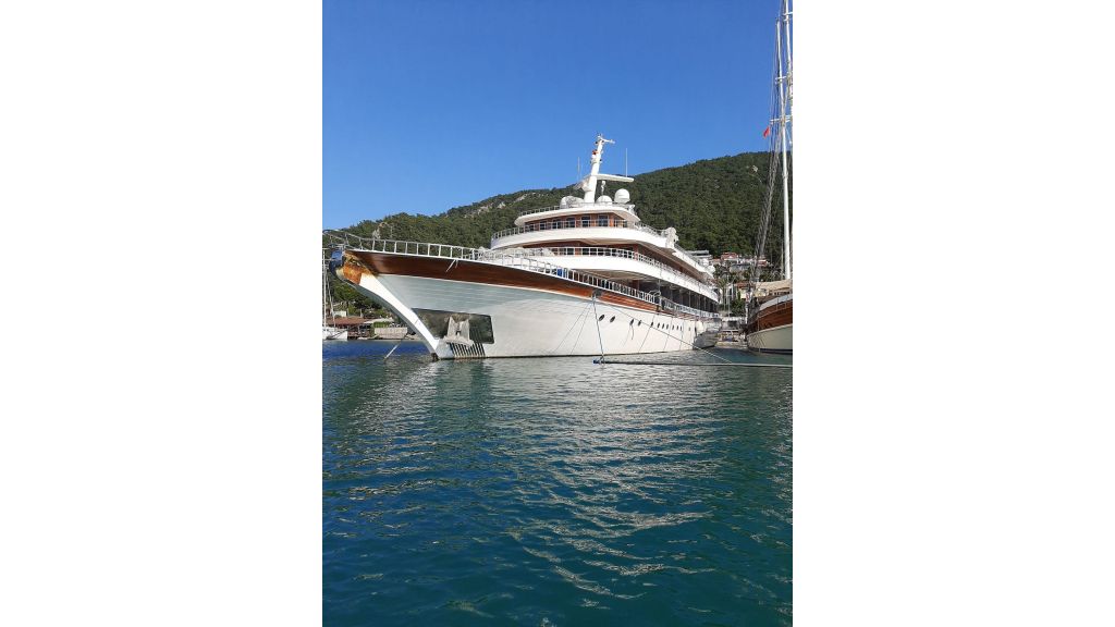 royal admiral for sale (069)