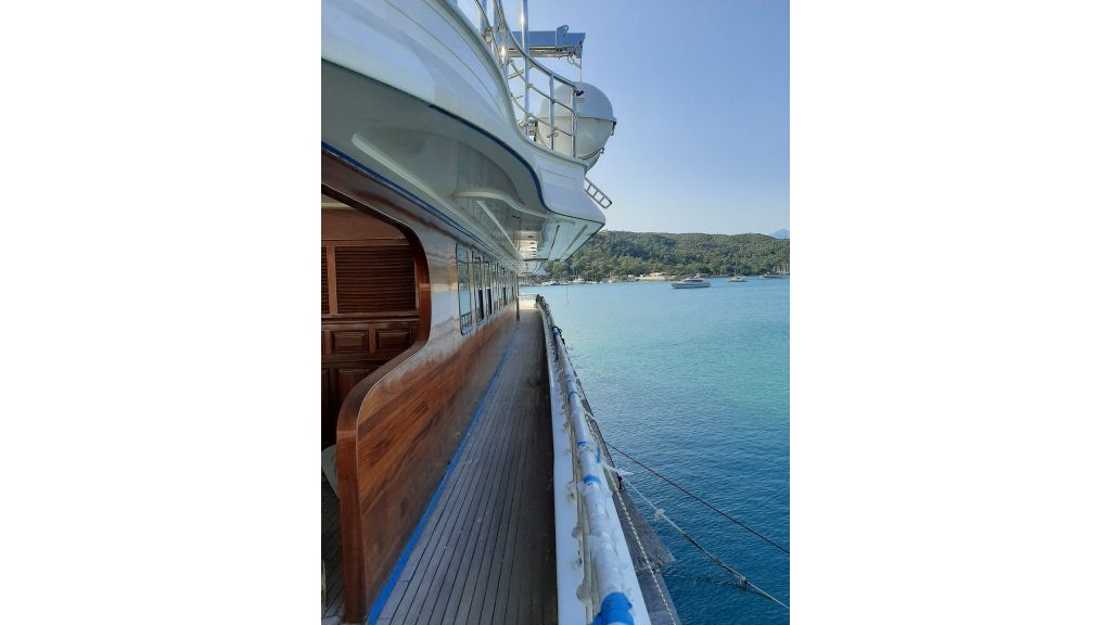 royal admiral for sale (074)