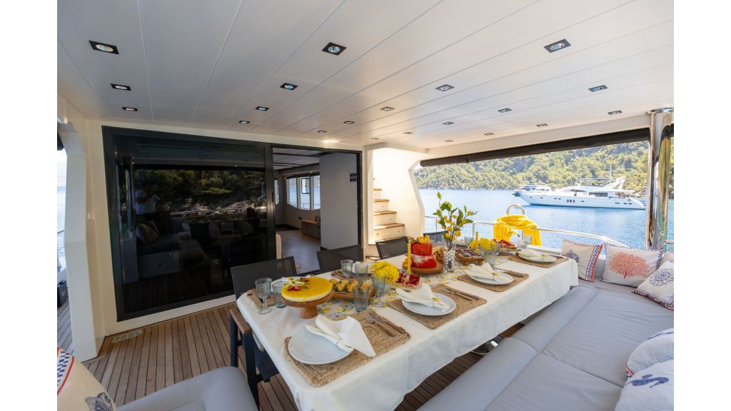 Aksa-s Motor Yacht (036)
