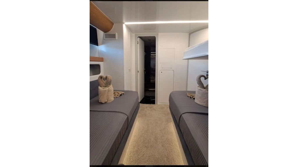gulsah motor yacht (002)