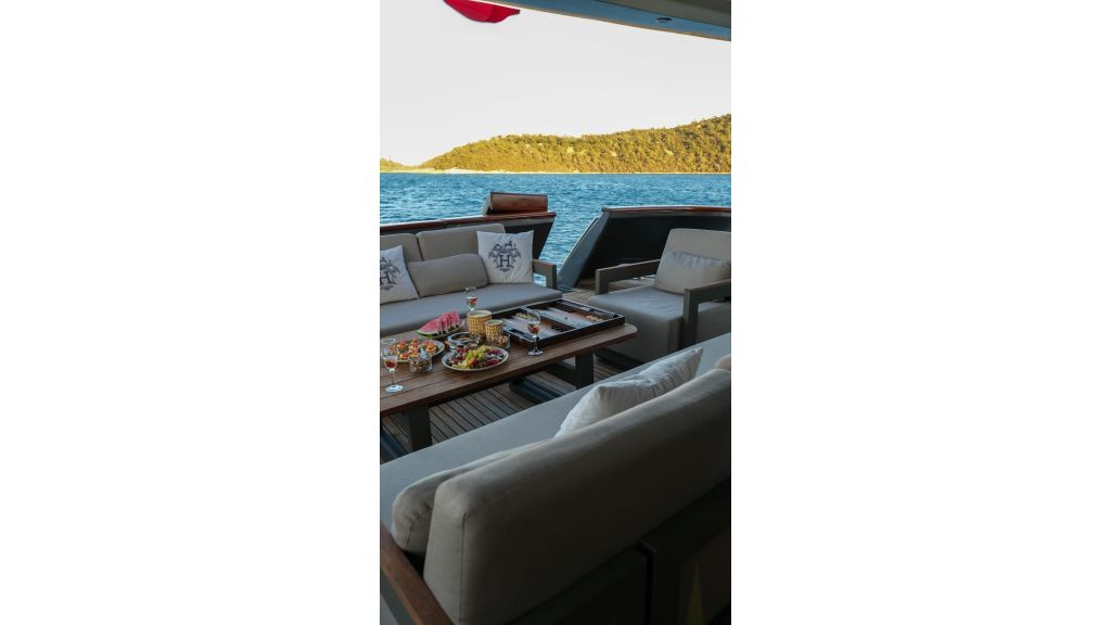 gulsah motor yacht (012)