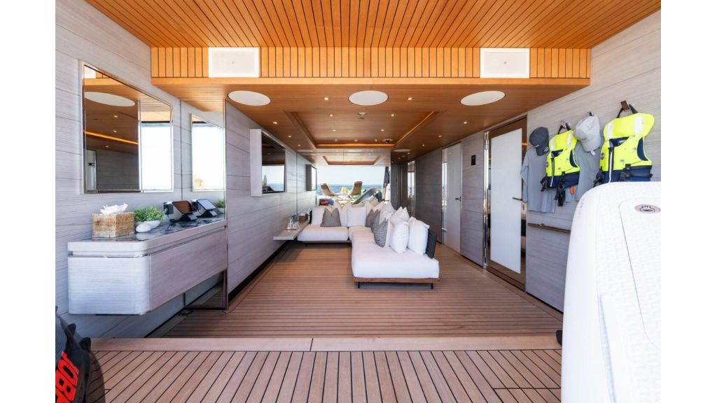 salt motor yacht (013)