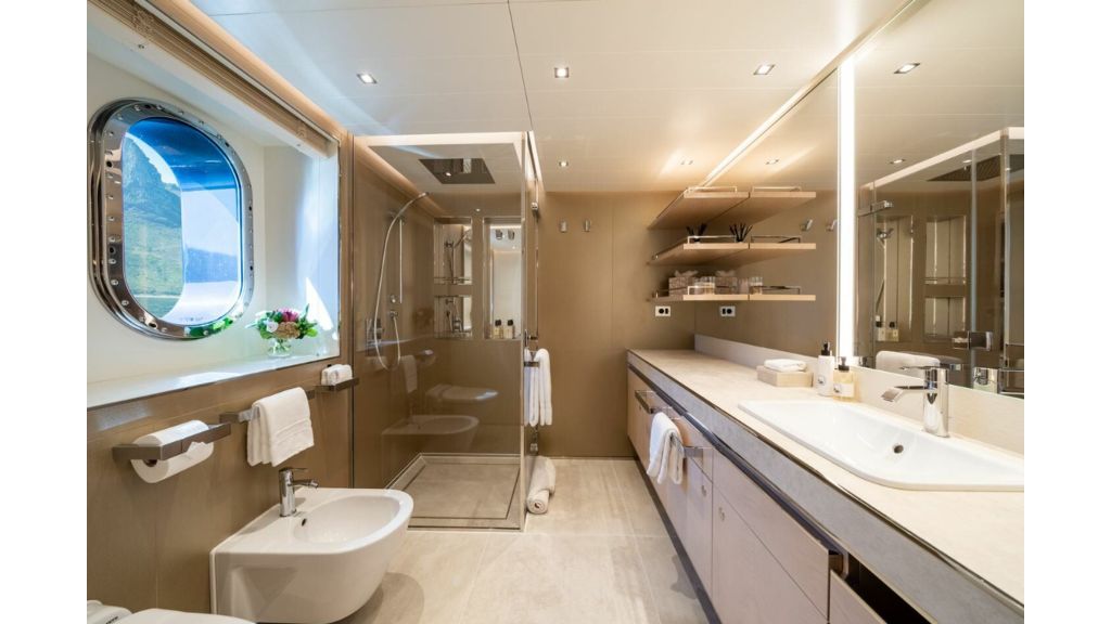 salt motor yacht (023)