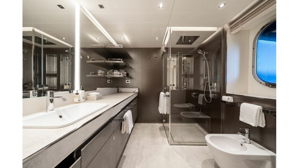 salt motor yacht (026)