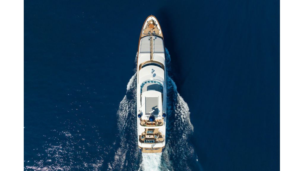 Amadea MotorYacht (008)