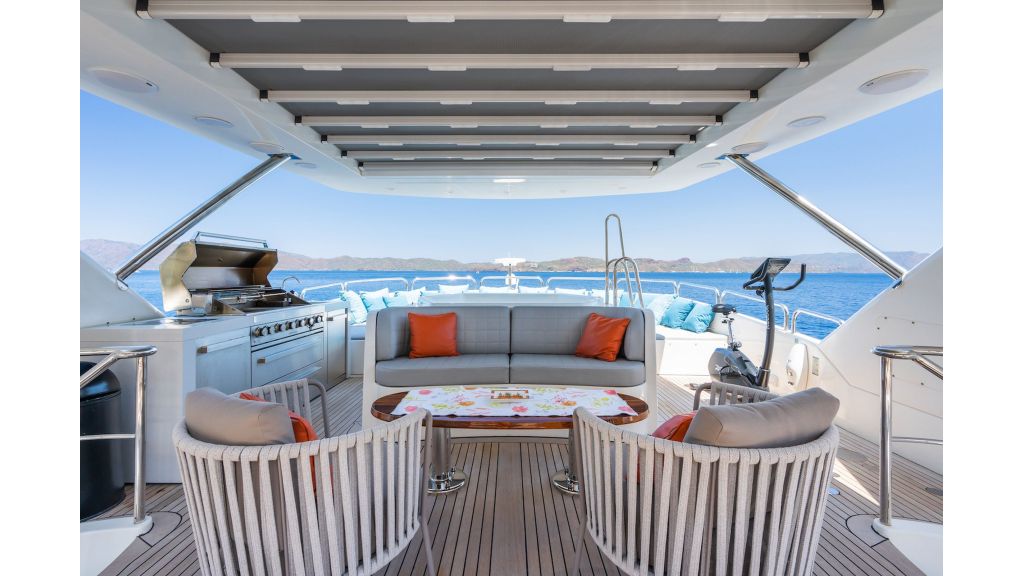 Amadea MotorYacht (023)