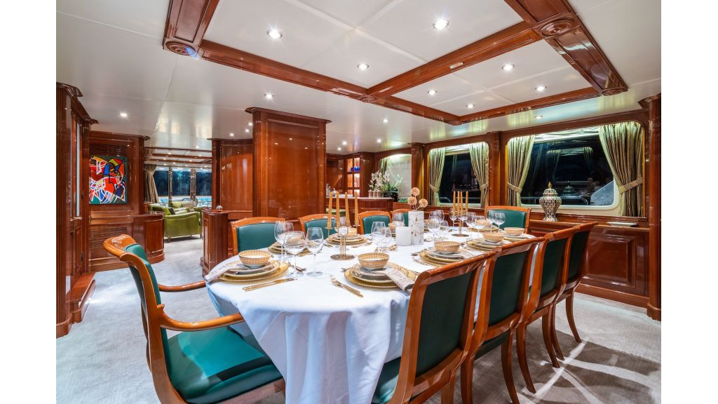 Amadea MotorYacht (029)