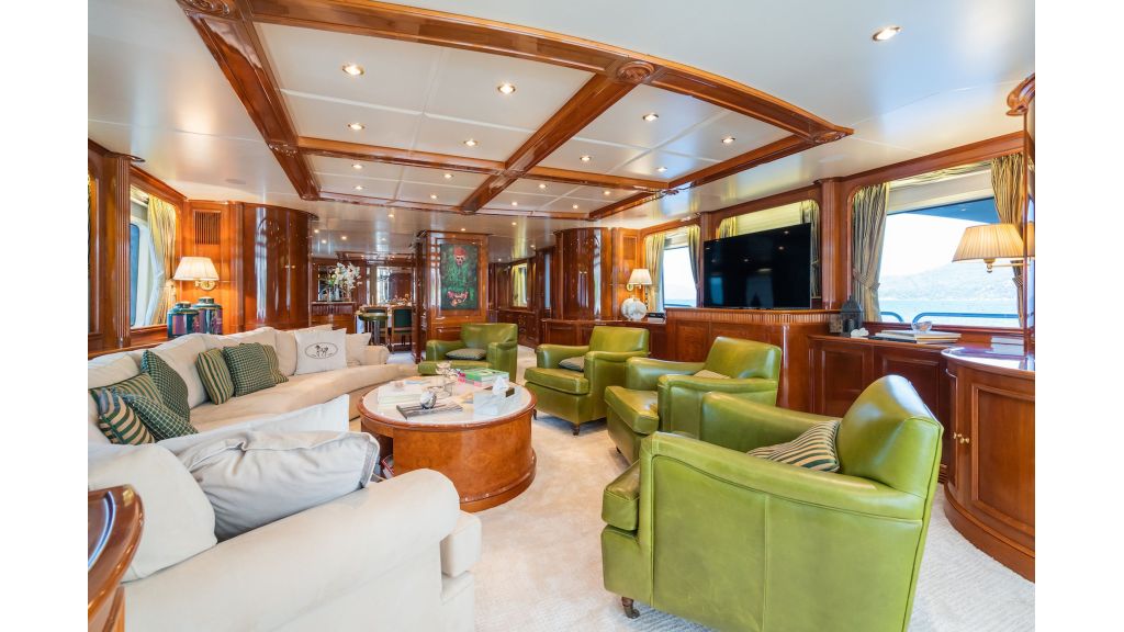 Amadea MotorYacht (032)