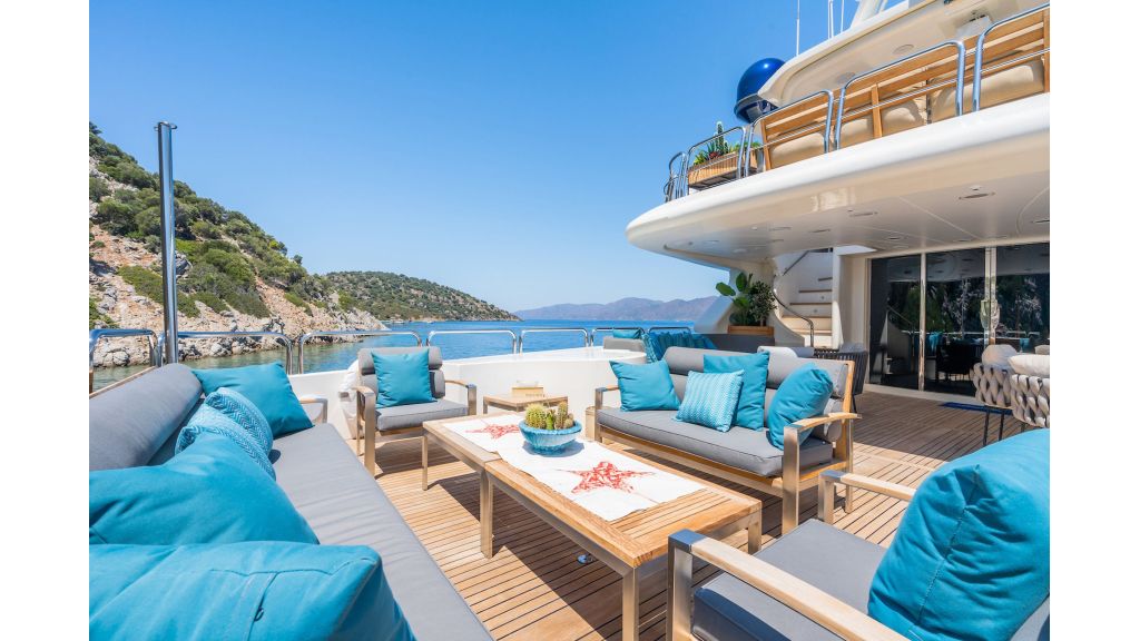 Amadea MotorYacht (033)