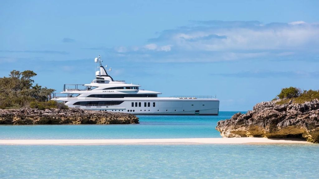 Artisan MotorYacht (002)