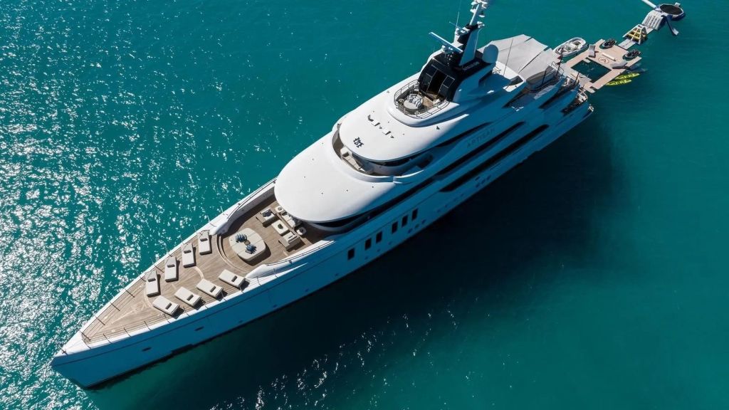 Artisan MotorYacht (003)