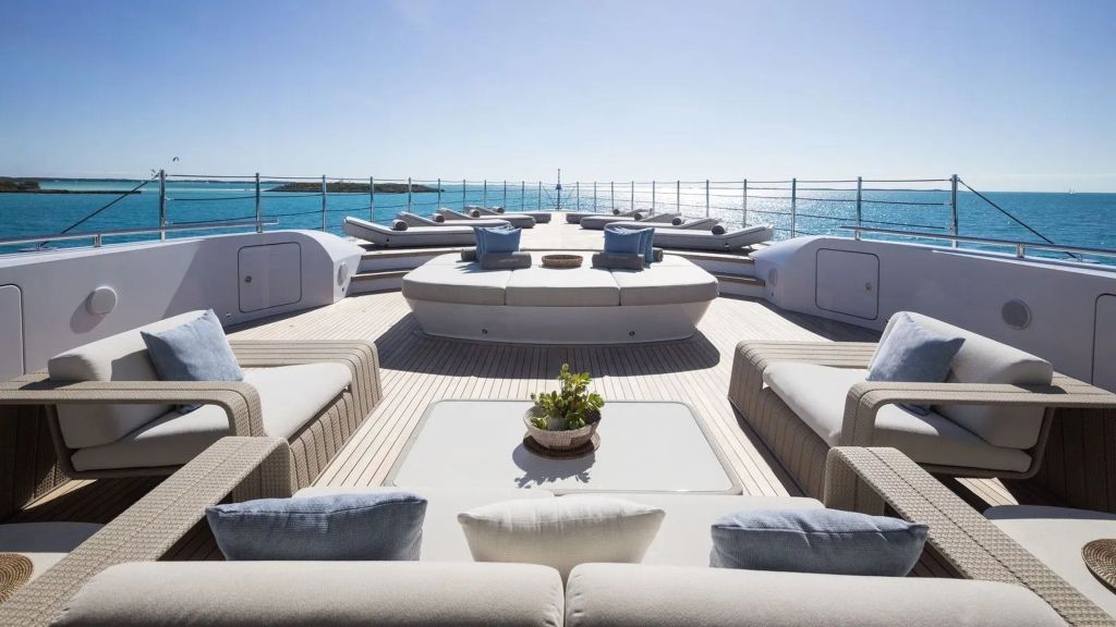 Artisan MotorYacht (008)