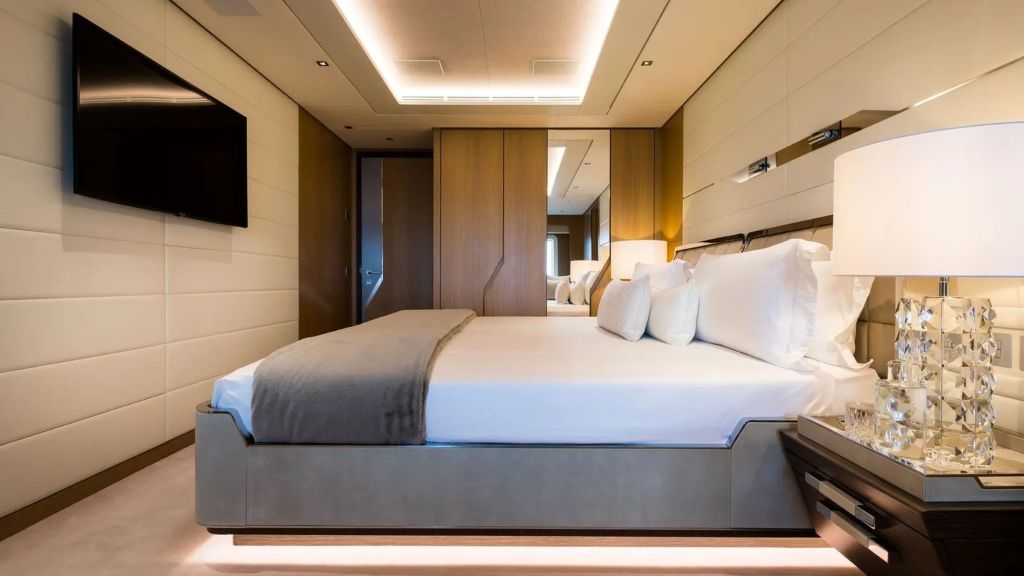 Artisan MotorYacht (025)