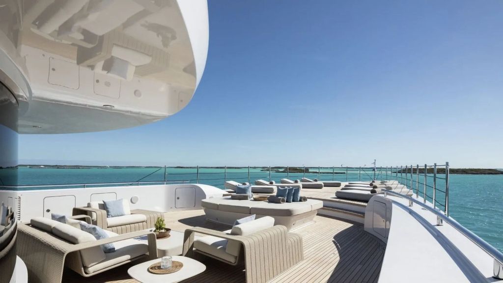 Artisan MotorYacht (040)
