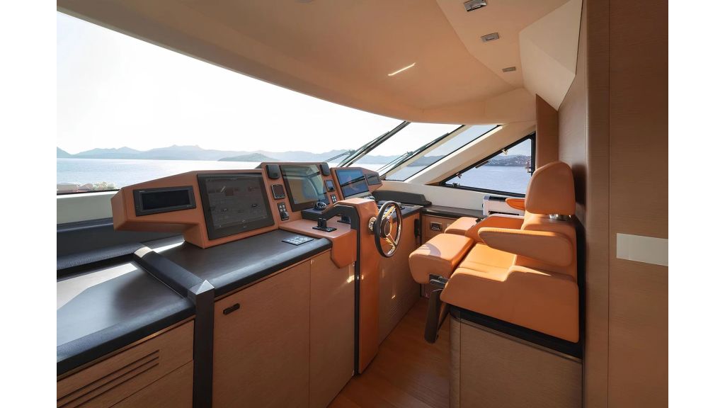Bella Luna MotorYacht (015)