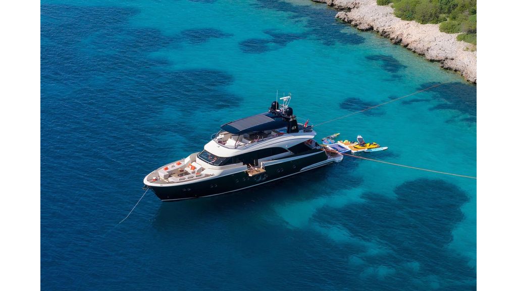 Bella Luna MotorYacht MASTER (004)