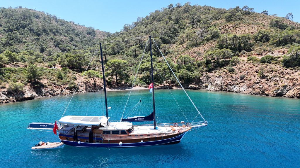 Esmeralda Gulet (002)