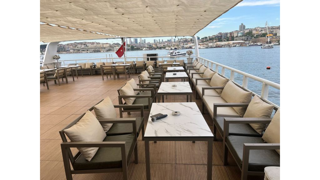 Ruyacz Motor Yacht (015)