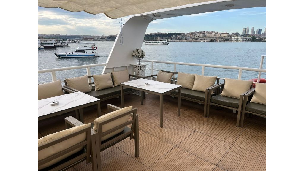 Ruyacz Motor Yacht (017)