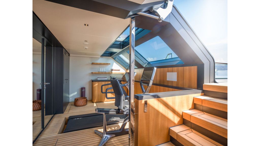 Sairu MotorYacht (016)