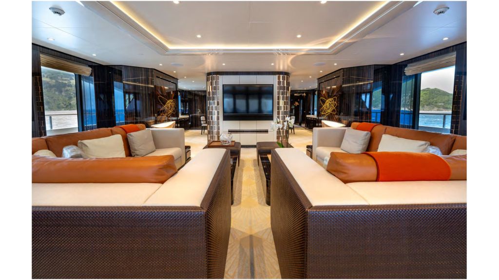 Starlust MotorYacht (012)