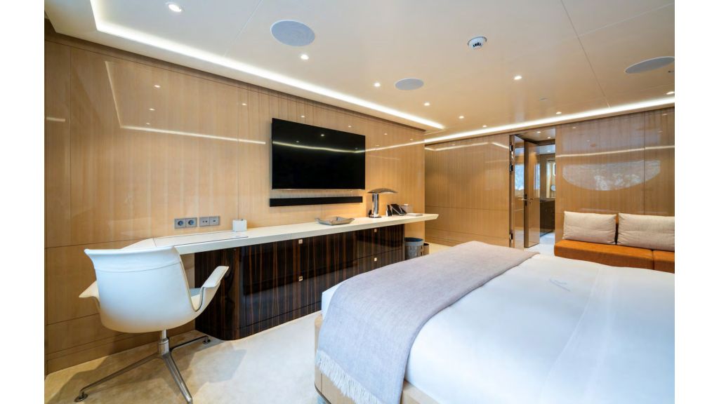 Starlust MotorYacht (015)