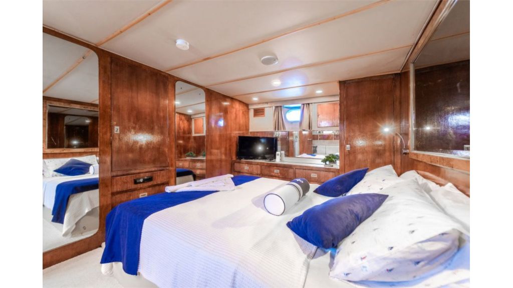 Bige Derin MotorYacht (015)