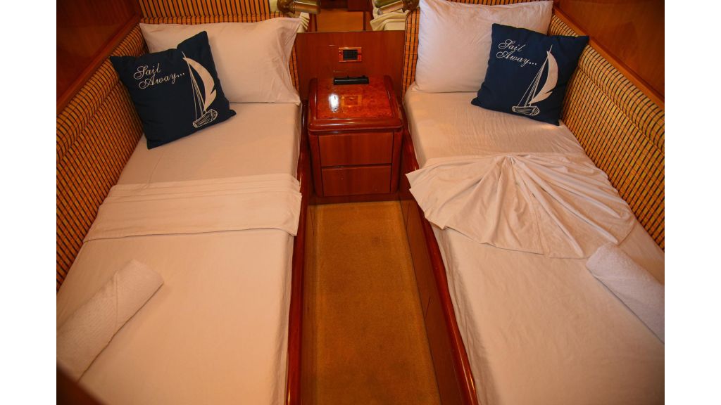 Gokce1 MotorYacht (019)
