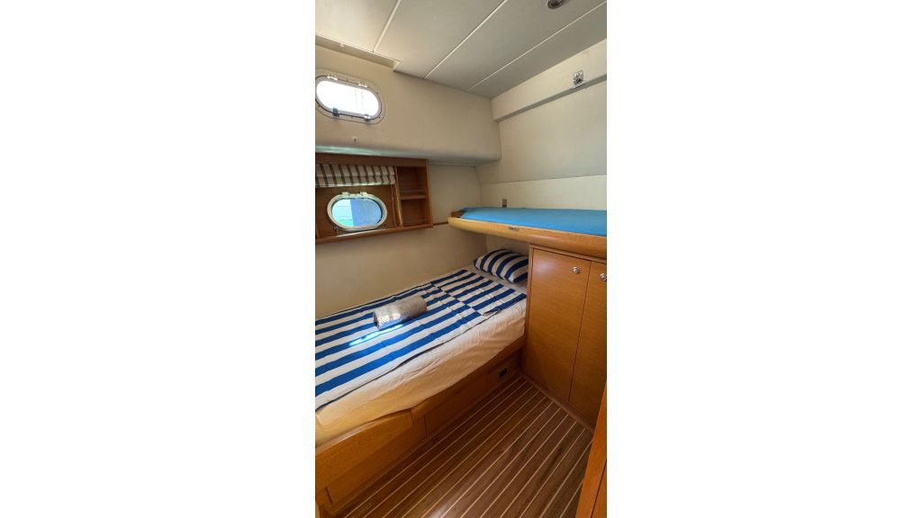 Guy Couach Motor Yacht (005)