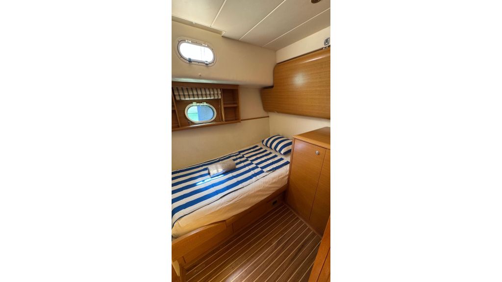 Guy Couach Motor Yacht (006)
