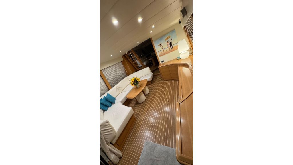 Guy Couach Motor Yacht (011)