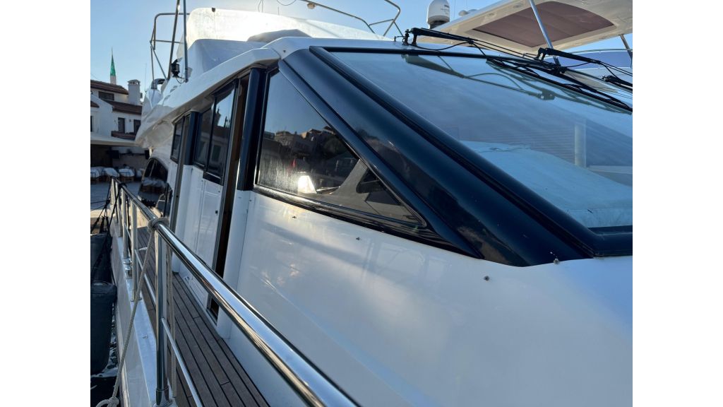 Guy Couach Motor Yacht (018)