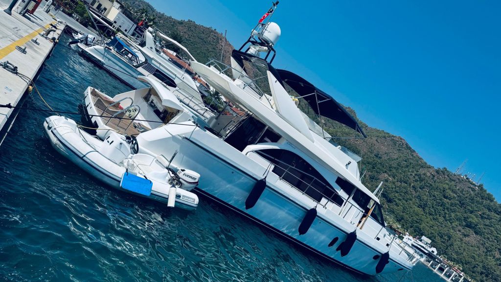 Guy Couach Motor Yacht MASTER (013)