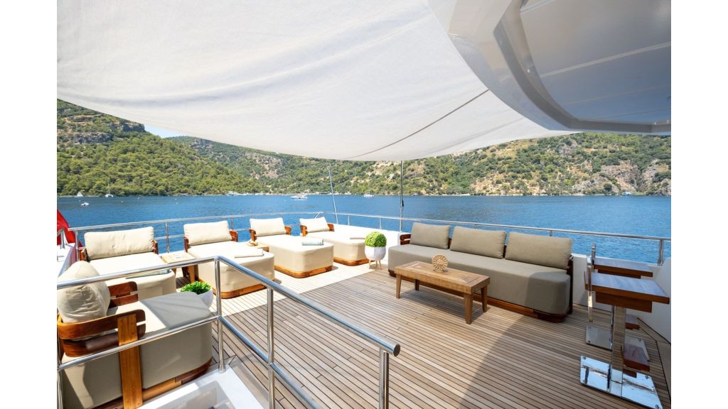 Ozde 2 MotorYacht (005)