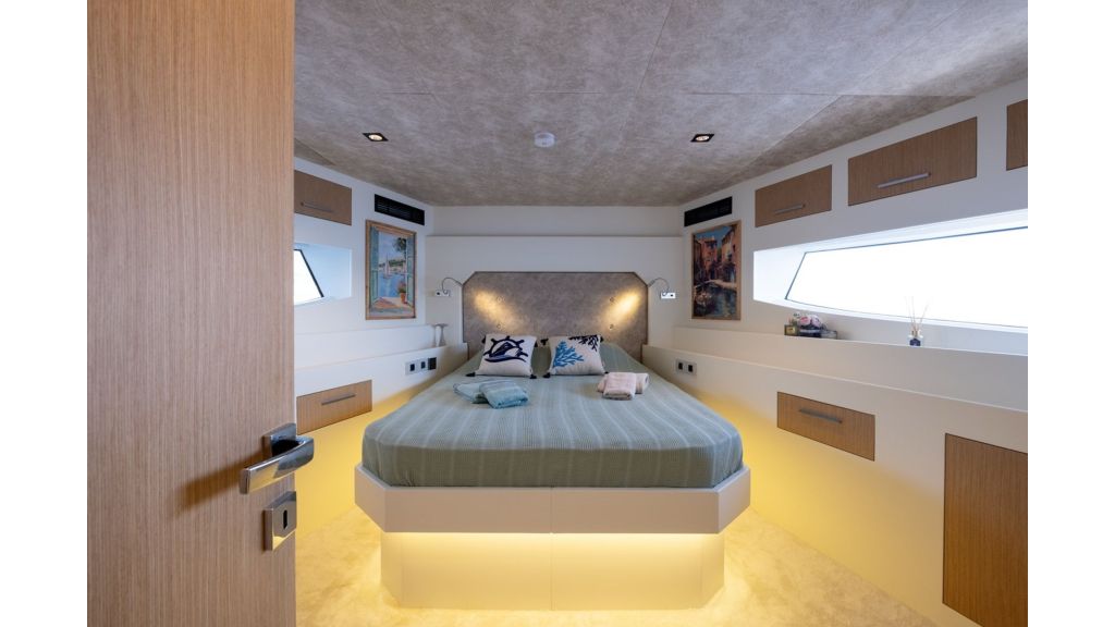 Ozde 2 MotorYacht (023)