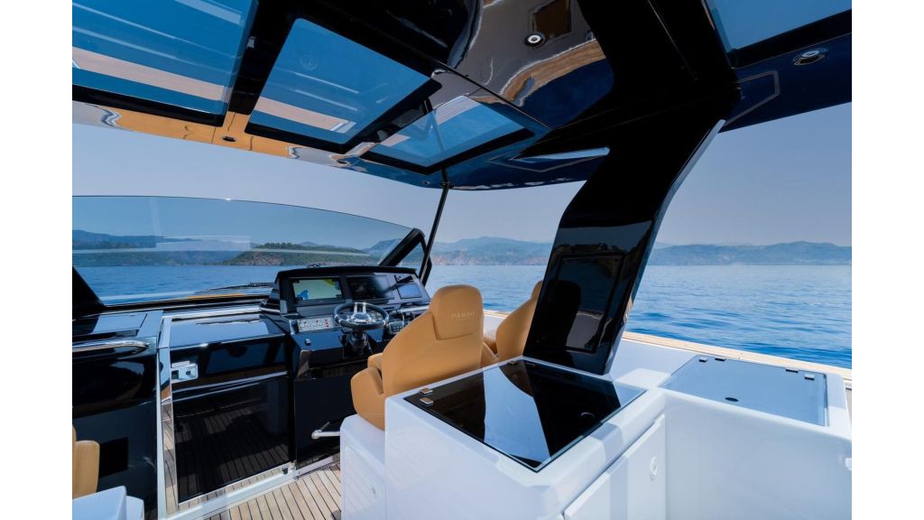 Pardo 50 MotorYacht (014)
