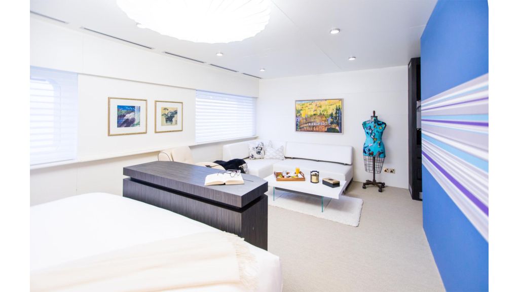 Saluzi Motor Yacht (013)