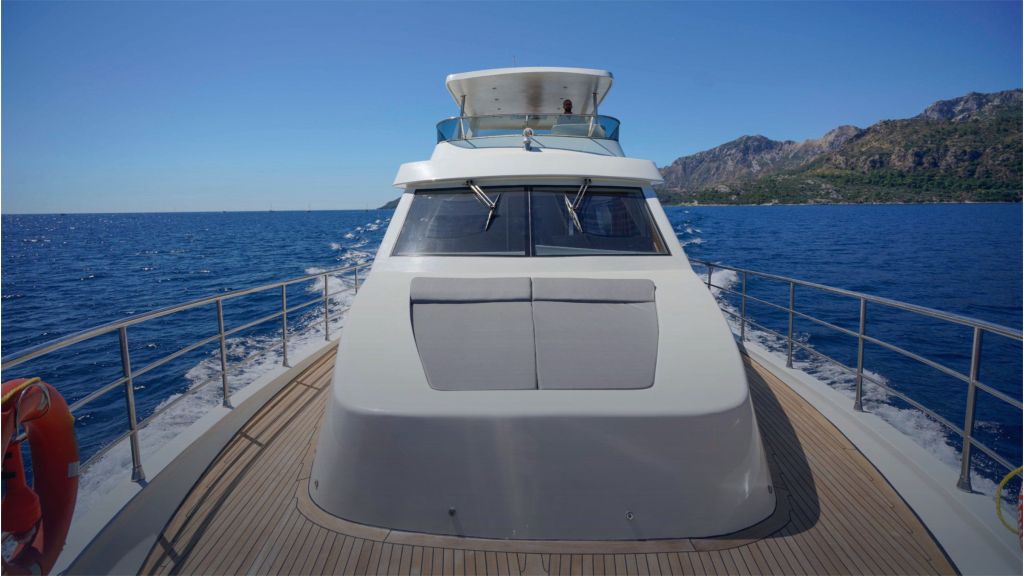 Vera 34 Motor Yacht (007)