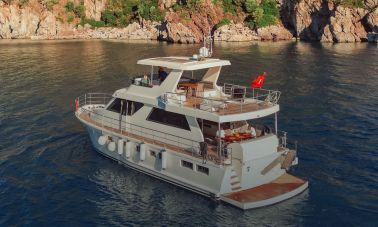 Vera 34 Motor Yacht MASTER(002)