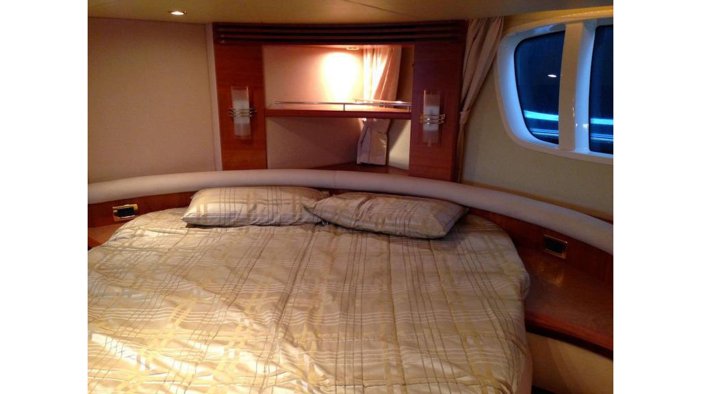 AZIMUT 55,