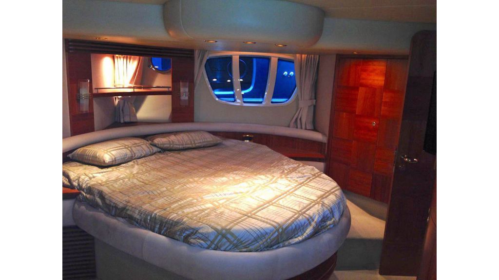 AZIMUT 55,