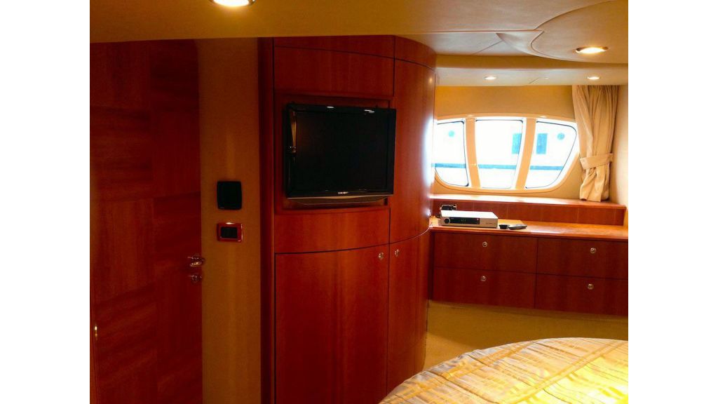 AZIMUT 55,