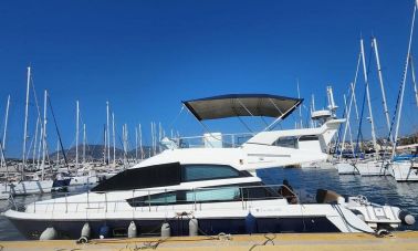 Fairline Squadron 42 (001)