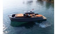Bumblebee MotorYacht (001)