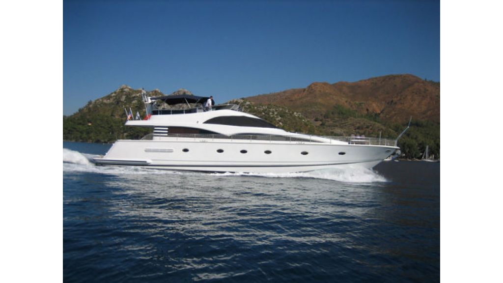 1288874680_23_maters_motoryacht_1