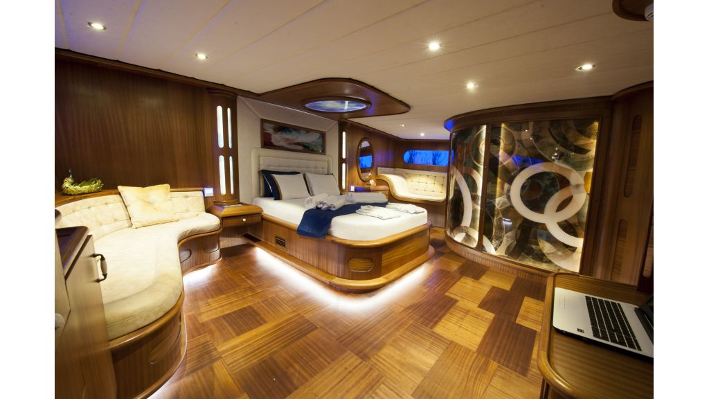 30m Charter Gulet for Sale (14)