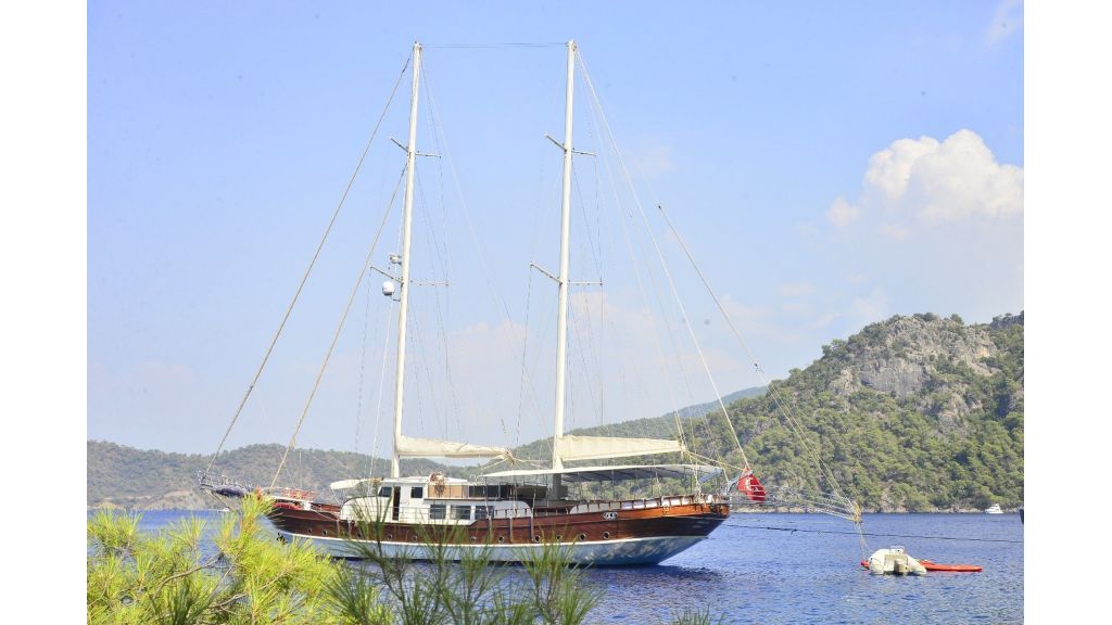 30m Charter Gulet for Sale (58)